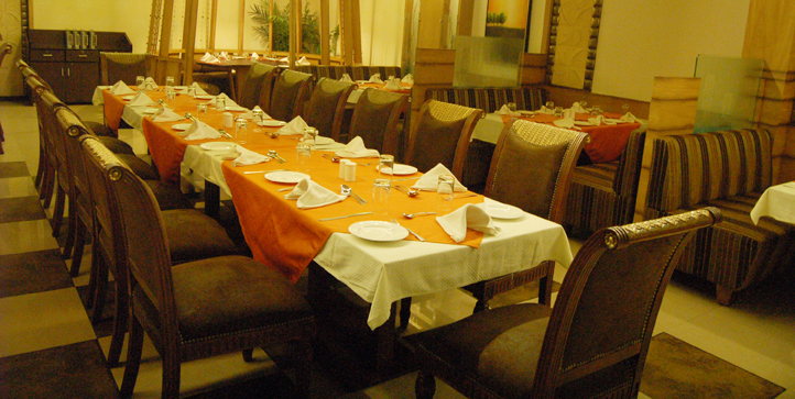 Meera Hotel Raipur Restaurant